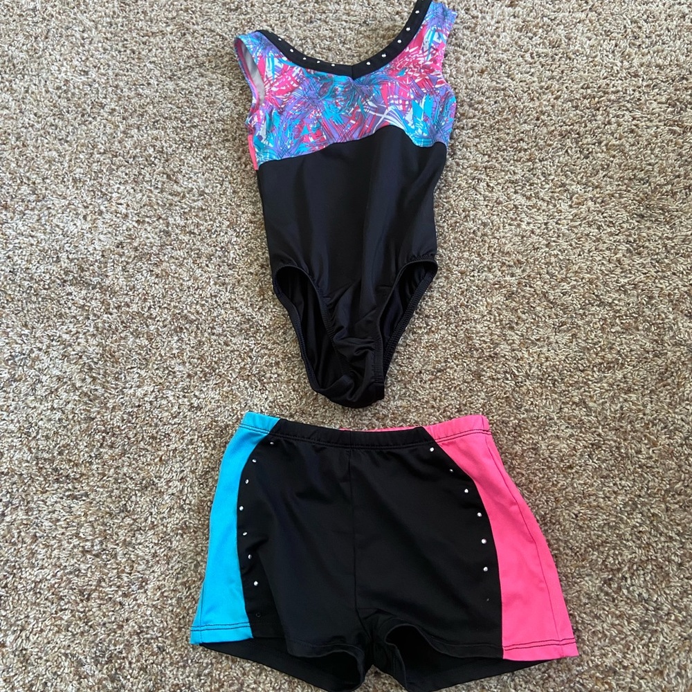 Danskin Leotard & Short Set (girls 7/8)